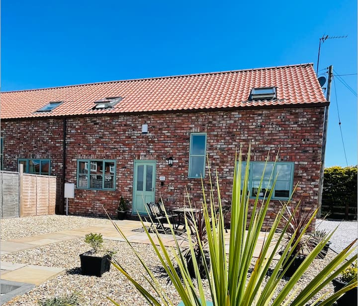 Cliff Cottage,modern & Airy With Countryside Views - Flamborough