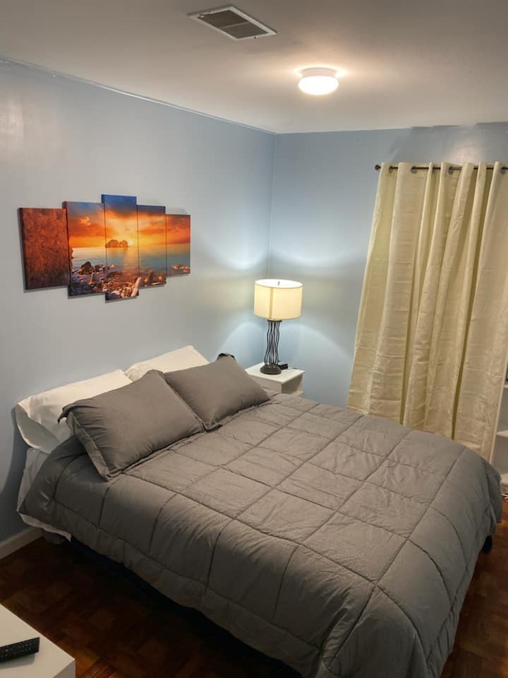 Awesome 2-bedroom Apt Less Than 30 Min To Nyc - East Rutherford, NJ