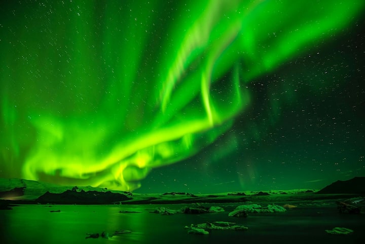 Ideal Location Northern Lights ! Magnificent View. - Iceland