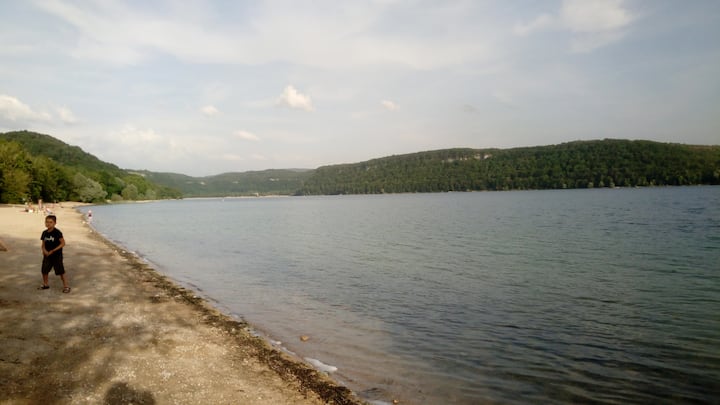 Région Des Lacs - Lac de Chalain