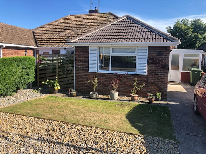 Spacious 3 Bedroom Seaside Bungalow - Caister-on-Sea