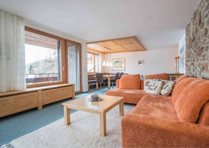 Newly Renovated 2 Bedroom Apartment Near Ski Slope - Silvaplana