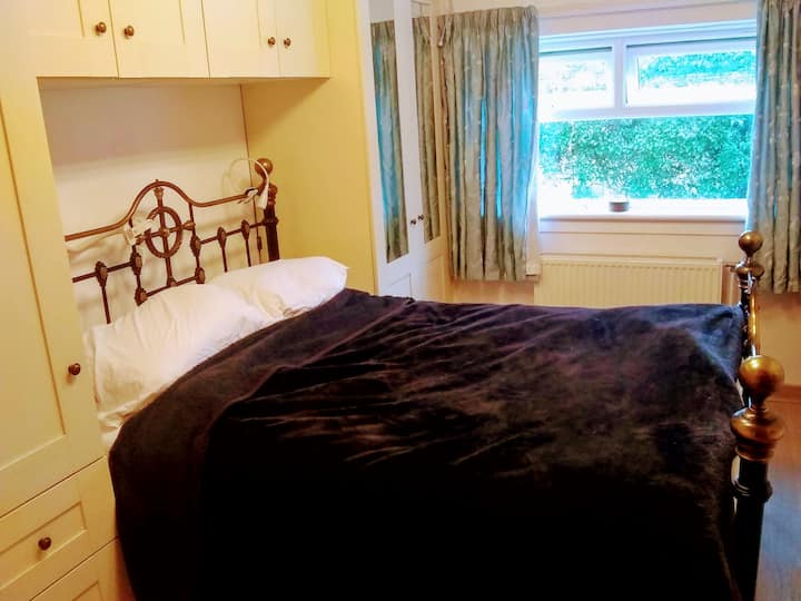 Double Room In A Charming Bungalow - Arran