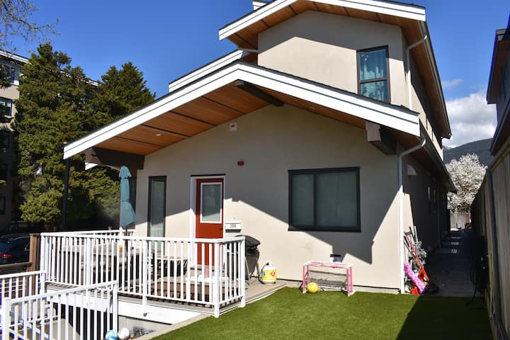 Private Guest Suite In North Vancouver - Mount Seymour