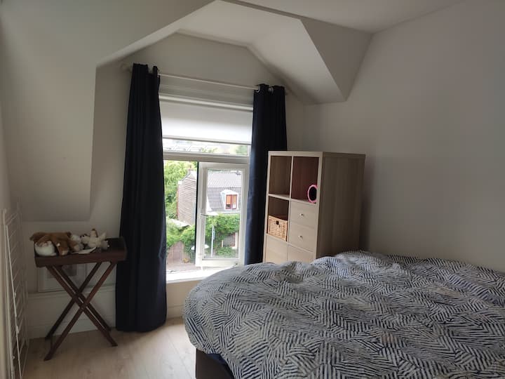 Newly Renovated Room With Private Ensuite Bathroom - Maarssen