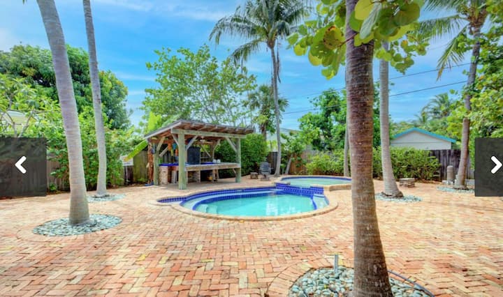 A Vacation Paradise, Minutes From Beach & Downtown Shopping - Lake Worth, FL