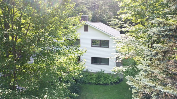 Private Brookside Mountain Home W/ Ac - Franconia, NH