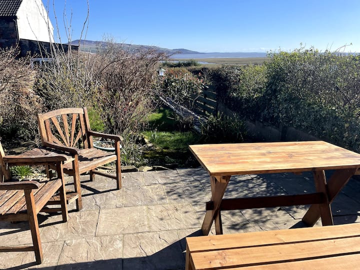 Beautiful 2 Bedroom Cottage With Stunning Bay View - Dumfries and Galloway