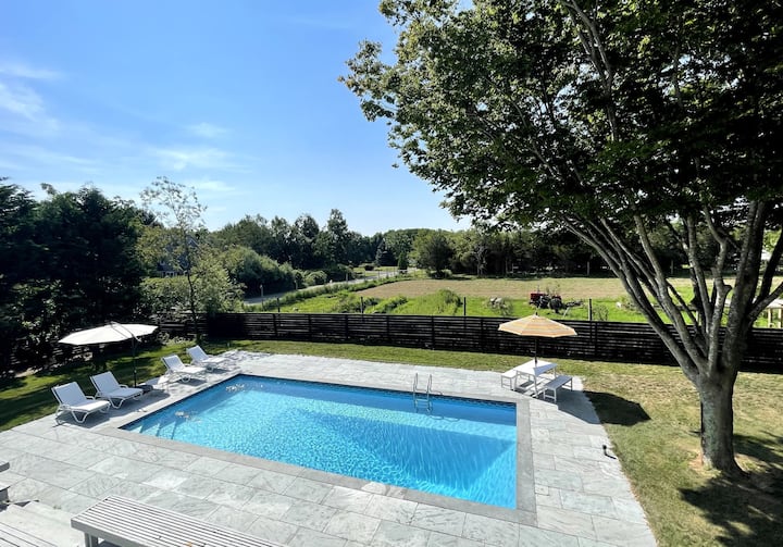 Private Vineyard Estate-pool,walk To Beach&village - Greenport, NY