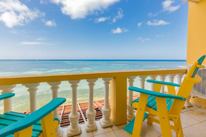 Modern Oceanfront Aruba Chalet W Spectacular View - Aruba