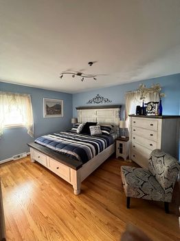 Davis Lake, Charlotte airbnb, hotels and vacation rentals