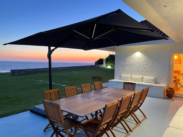 Best Beach Front Villa W/ Heated Pool - Sea La Vie - Antas