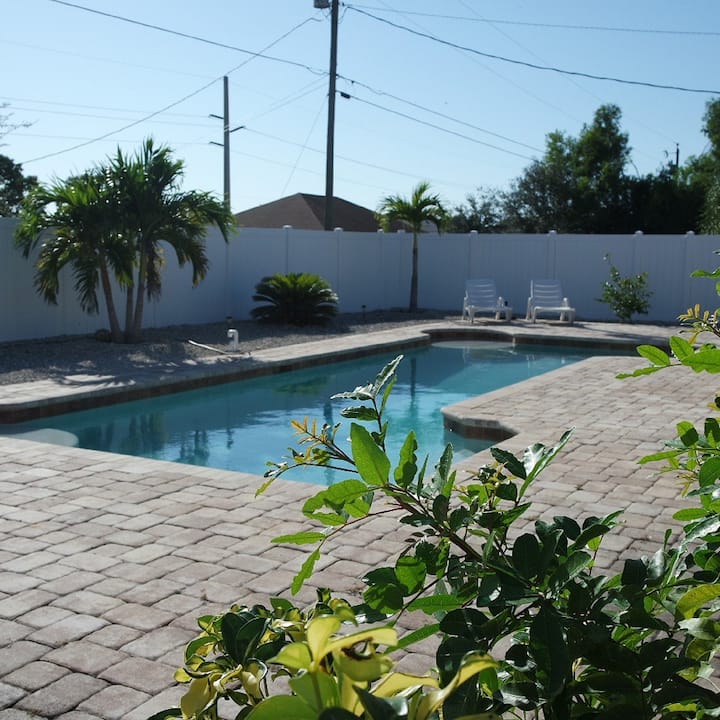 Apartment Eastside In Cape Coral - North Fort Myers, FL