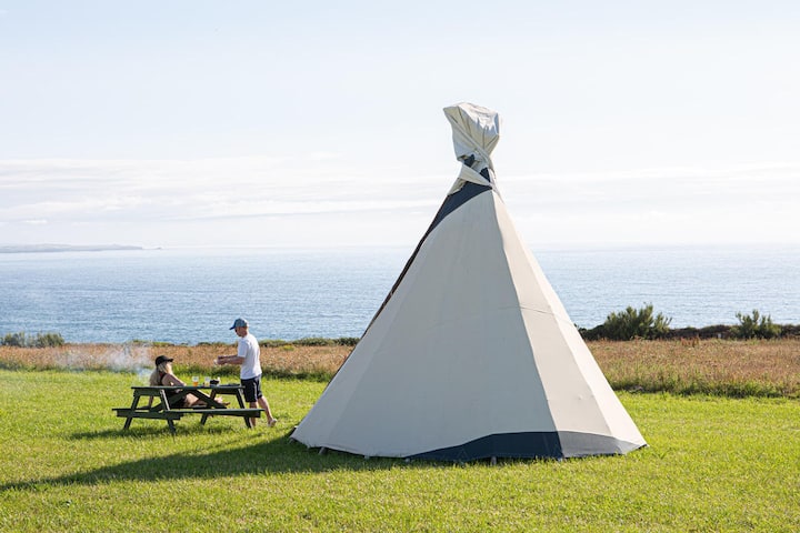 Off Grid Romantic Tipi With Sea Views - Constantine Bay