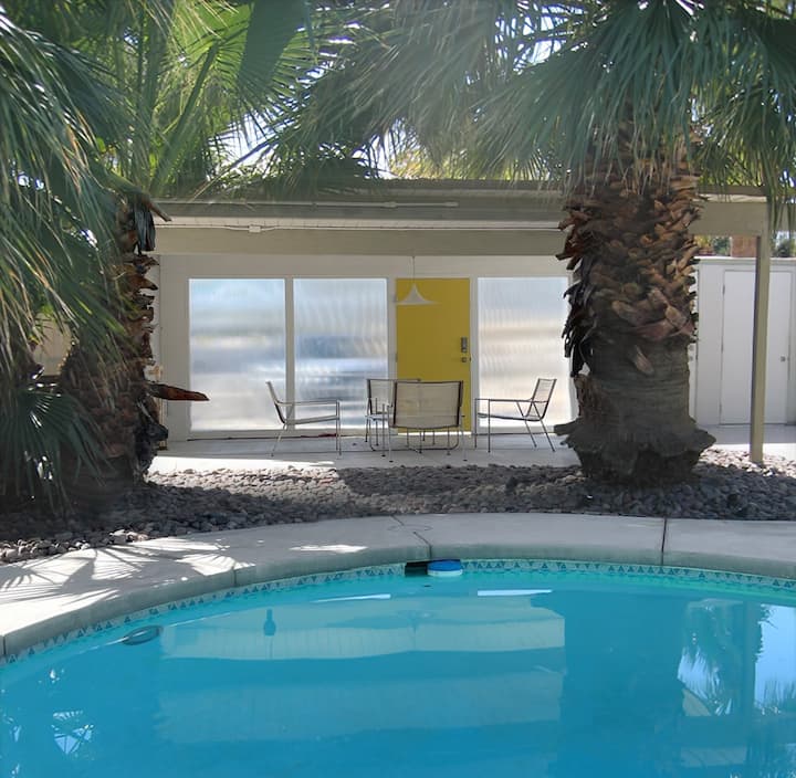 Palm Springs Hideaway W/pool, Spa & Firepits - Palm Springs, CA