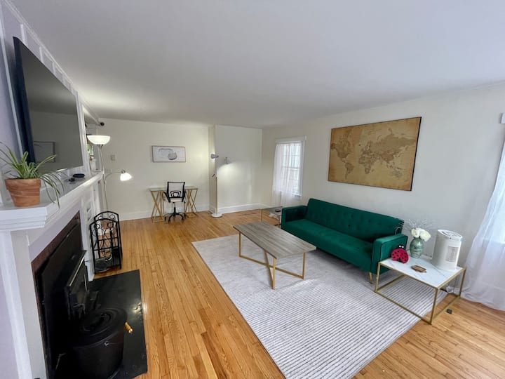 2 Bed Apartment W/fireplace - Fredericton