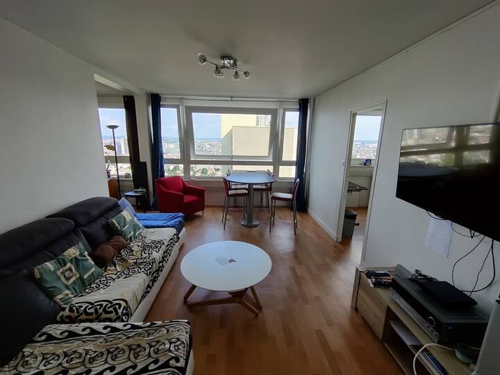 Appartement Spacieux 75m² Avec Vue Panoramique - Laxou
