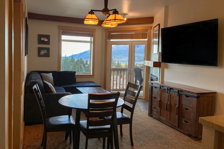 Mountainside Condo With Beautiful High Sierra View - Mammoth Lakes, CA
