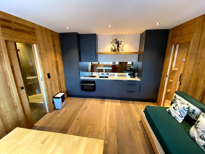 Awesome Studio (Refurbished As New In 2021) - Val-d'Isère