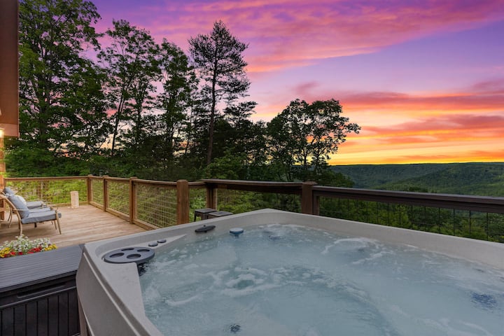 Cabin W/ Amazing Views, Hot Tub, Fire Pit - Monteagle