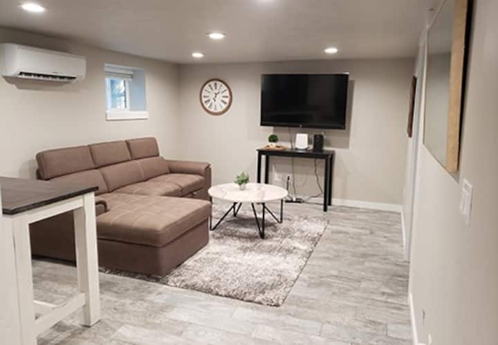 Cozy Clean Basement Apartment - Close To I-84 - Nampa, ID