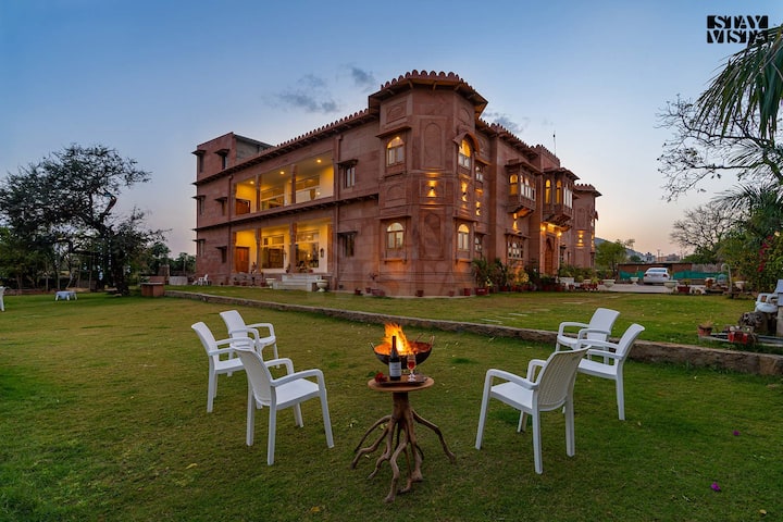 2 Royal Maharaja Suites@castle Oodeypore - Udaipur