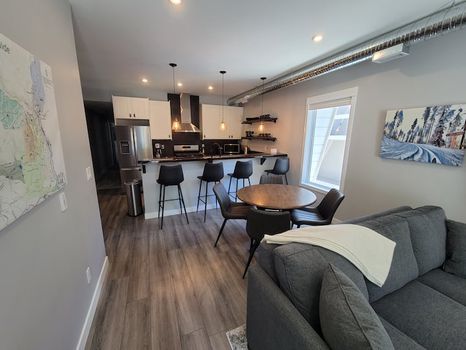 Searching cheap apartment in Kimberley, BC, Canada? Try cozycozy!