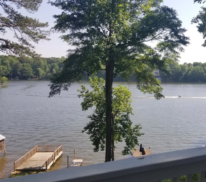 Lake House - Lithonia, GA