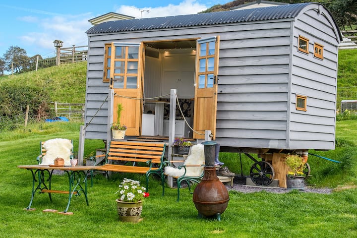 5 Star Luxury Shepherd’s Hut Conwy/snowdonia - Colwyn Bay