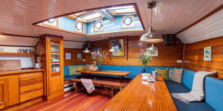 Cosy & Comfortable Sailing Boat For Your Own! - Amsterdã