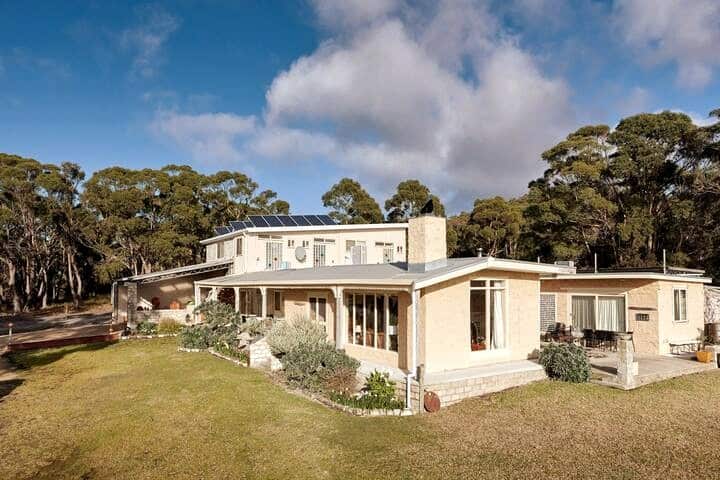 Cooma House - Linen & Towels Included , Free Wifi - Flinders Island