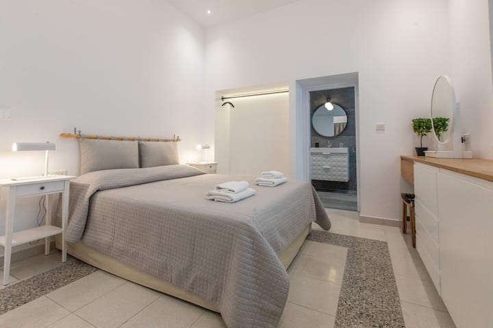 Rooms 01 - Unique Staying In Paphos Centre - Páfosz