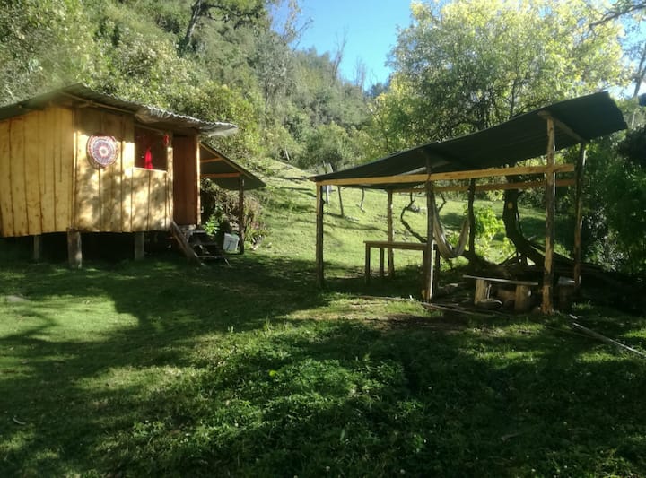 Cabaña  Frente Al Río En Reserva Natural Privada - Guasca