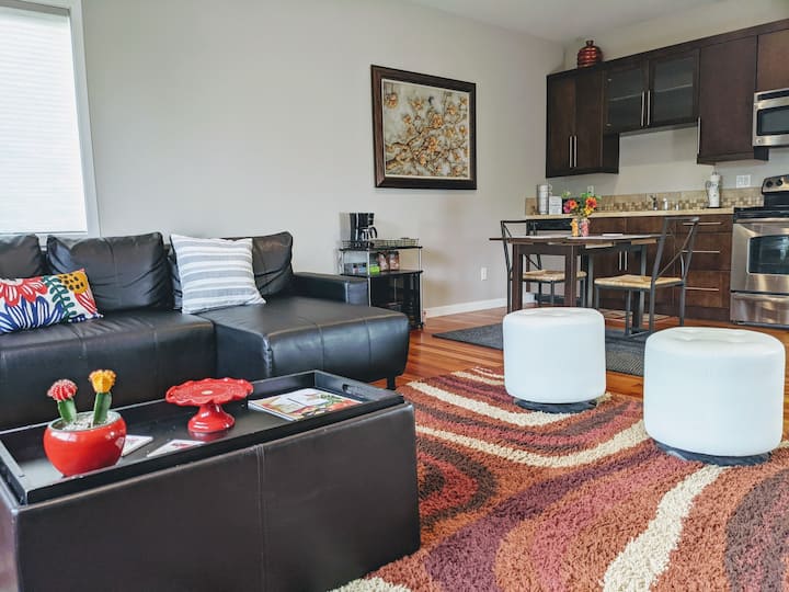 Bellevue Private Apartment In Modern House - Redmond