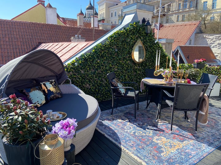 Boutique Rooftop 2-level Apartment With Terrace - Tallin
