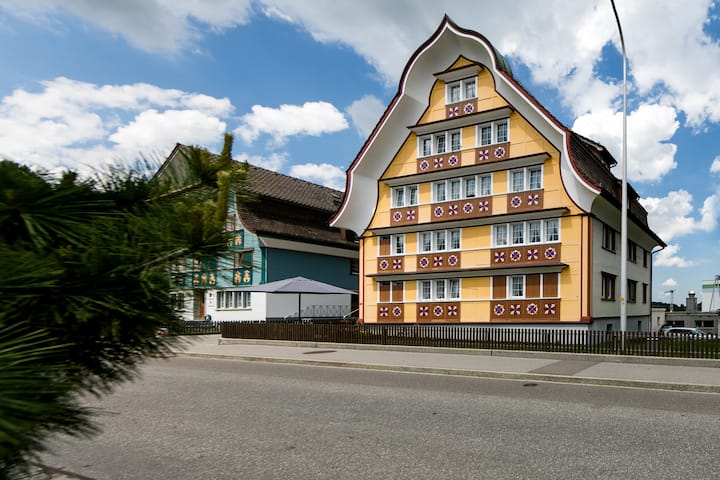 Og1 - Wohnen Im Traditionallen Appenzellerhaus - So Wie Beim Grosi - Appenzell