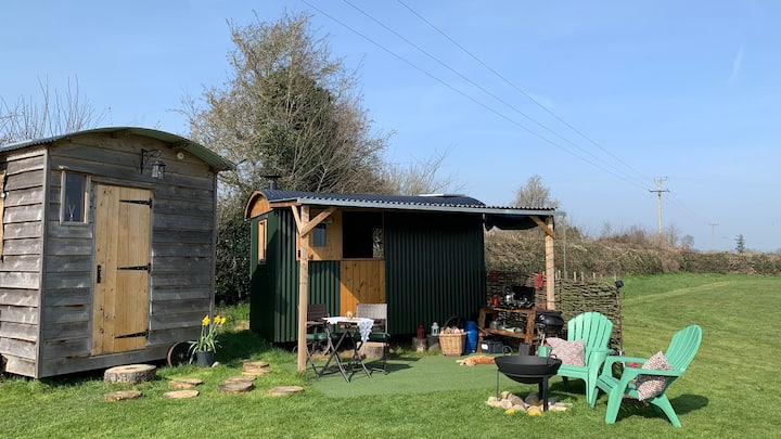Shepherds Hut With Log Burner In Oswestry - Oswestry