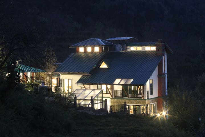 Joie De Vivre Estate, Mukteshwar ✔ Private Villa - Mukteshwar