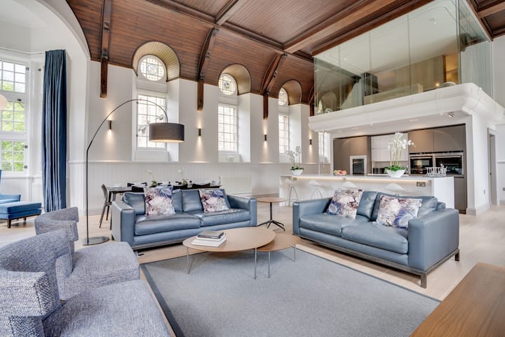 Iconic Apartment In Dean Village - Well Court Hall - Queensferry