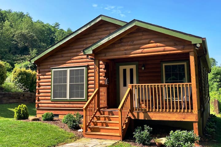Asheville Log Cabin - Minutes To Downtown - Asheville, NC