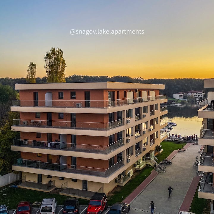 Snagov Lake Luxury Apartment With Lake View - Comuna Cornu