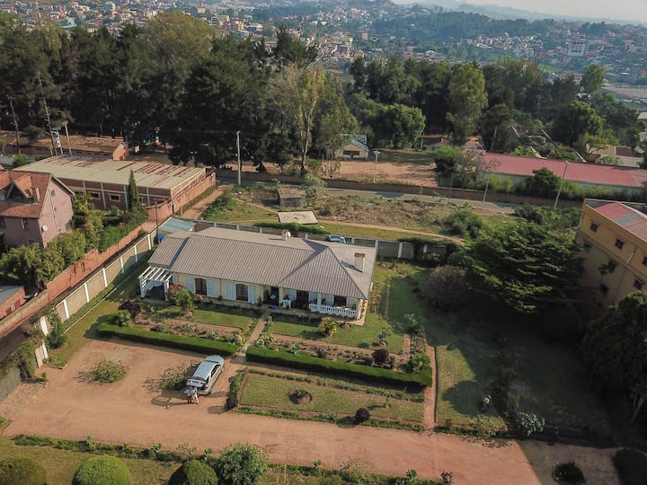 Villa Mandimbisoa Superbe Jardin - Antananarywa