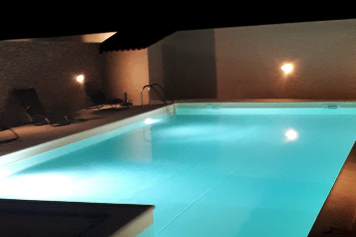 Quiet House With Pool, Near Downtown Leiria (7km) - Leiria