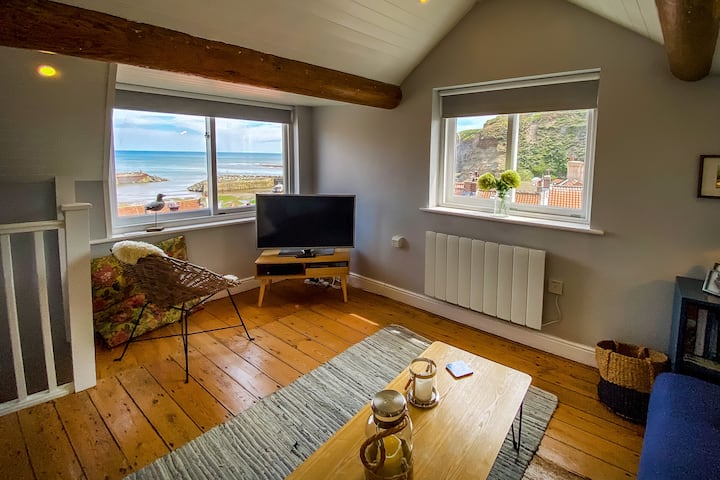 Hill Cottage - Perfect For Singles & Couples - Staithes