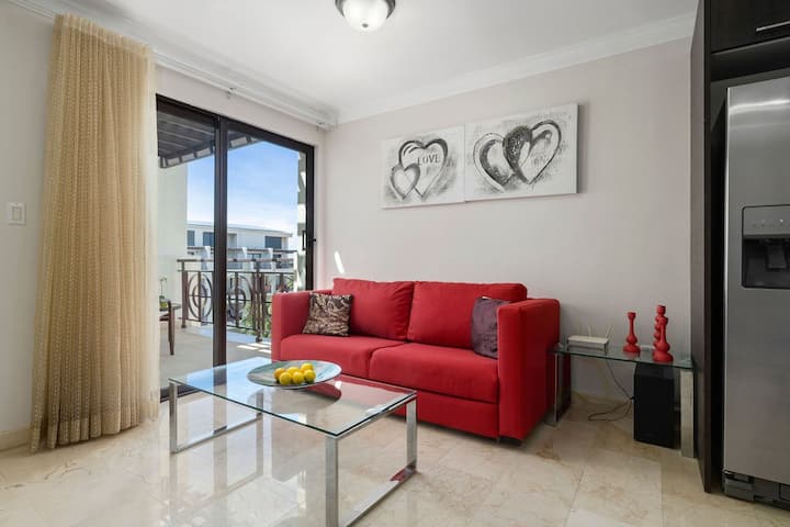 501: 5th Floor One-bedroom With Private Balcony - Aruba