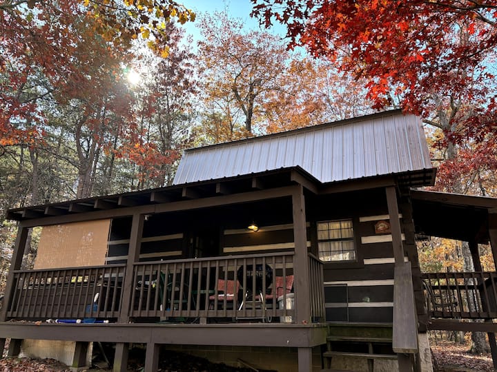 Romantic Mentone Cabin-singing Pines - Alabama