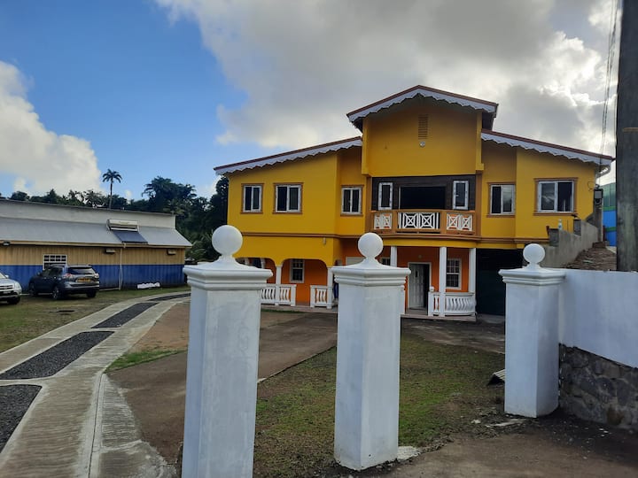Mandarin Villas - Santa Lucia