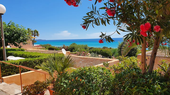 Seaside Bungalow With Large Terrace With Panoramic View !! - Costa Rei