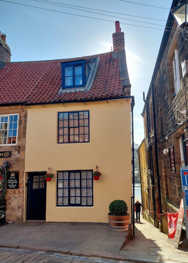 A Comfortable Family Cottage In The Heart Ofwhitby - Whitby