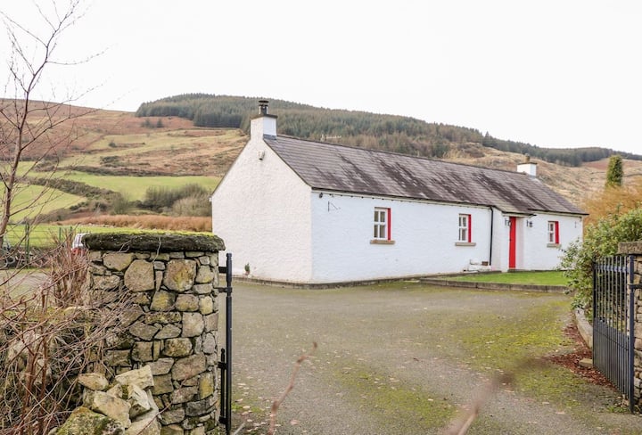 ‘New ! Katie’s Cottage , Killeavy’ - Northern Ireland